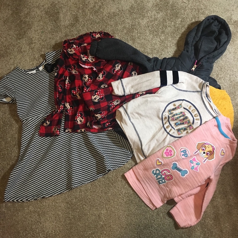 💗Bundle of 5T girls clothes! 💗